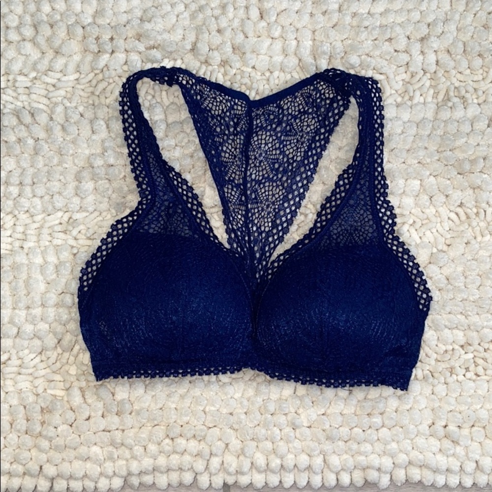 Victoria’s Secret navy bralette